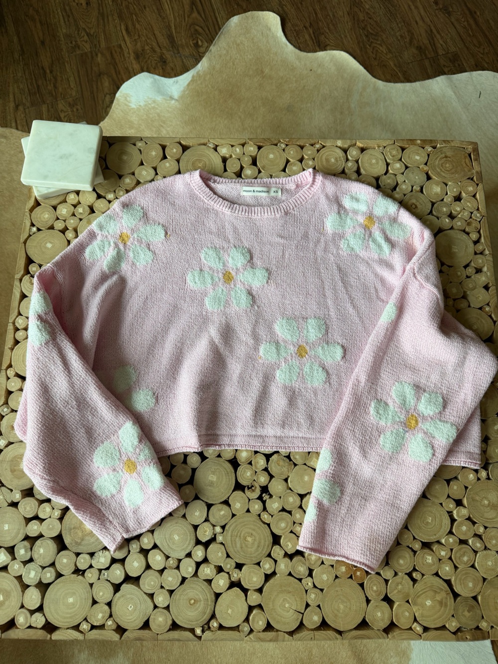 moon & madison Pink Daisy Knit Sweater